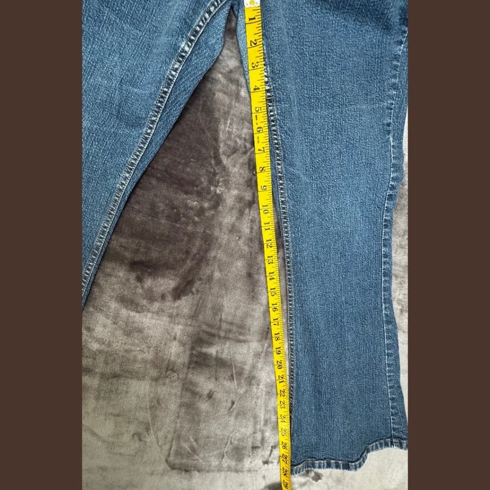Y2K, Classic early 2000s‎ vibes Levi's 519 Blue Jeans Size 11Jrs Low Rise Flare